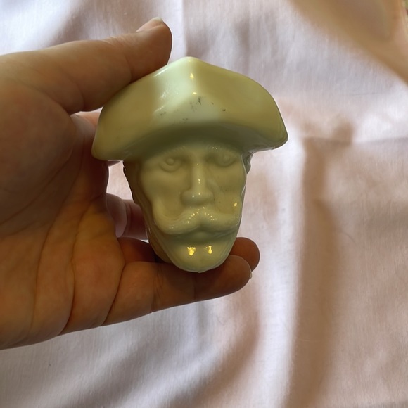 Vintage Avon Bottle - Picture 2 of 7